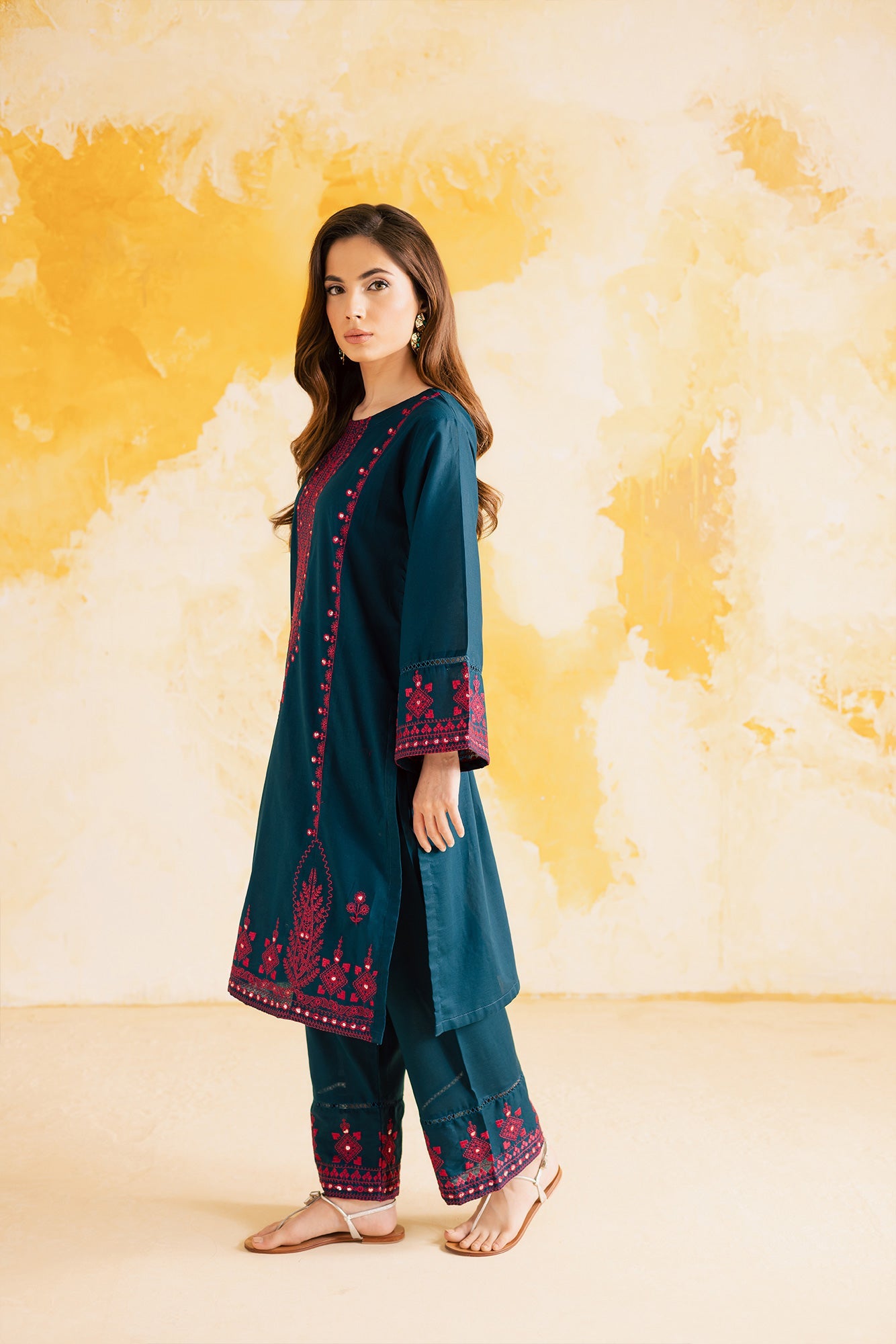 2PC LUXURY EMBROIDERED DRESS