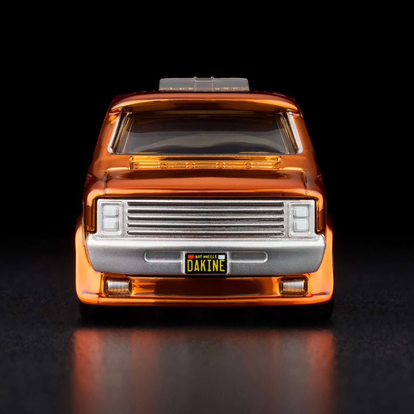 ’70s Dodge Tradesman Van (Red Line Club – 2025)