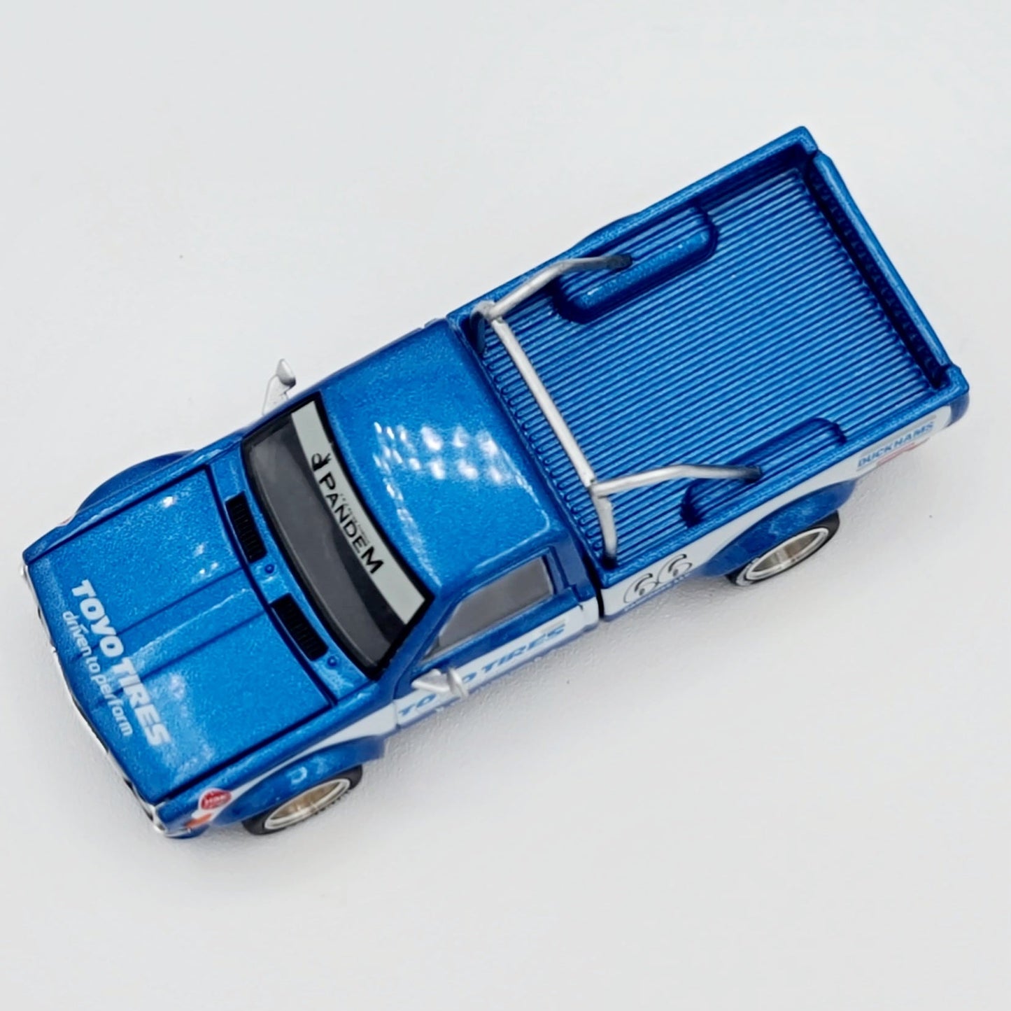 Pop Race Pandem Datsun 620 Pickup - 1:64, Toyo Tires