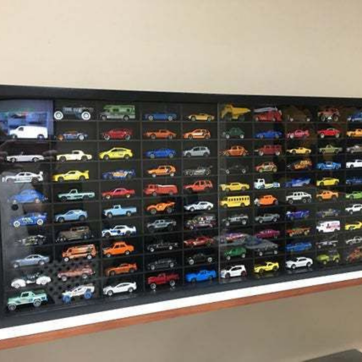 60-Car Hot Wheels Display Case