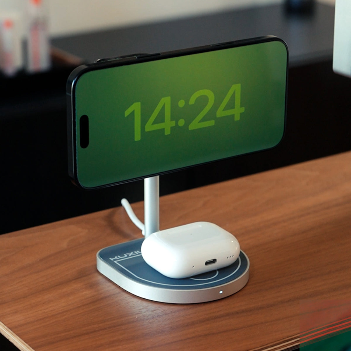 3-Point Power Creative 3-in-1 MagSafe Charging Stand - Black