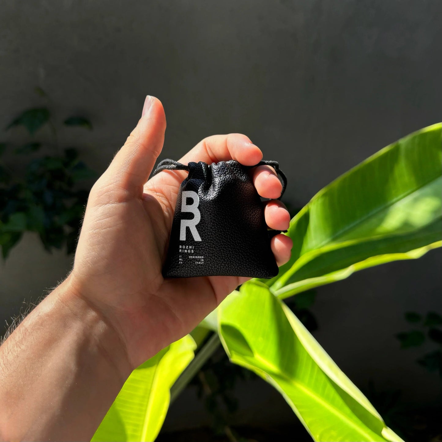 ONYX RING | SILVER