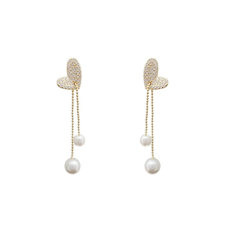Korean Heart earrings with movable tassel