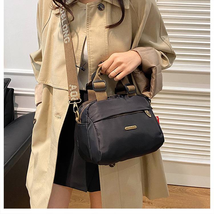 New nylon commuter shoulder bag