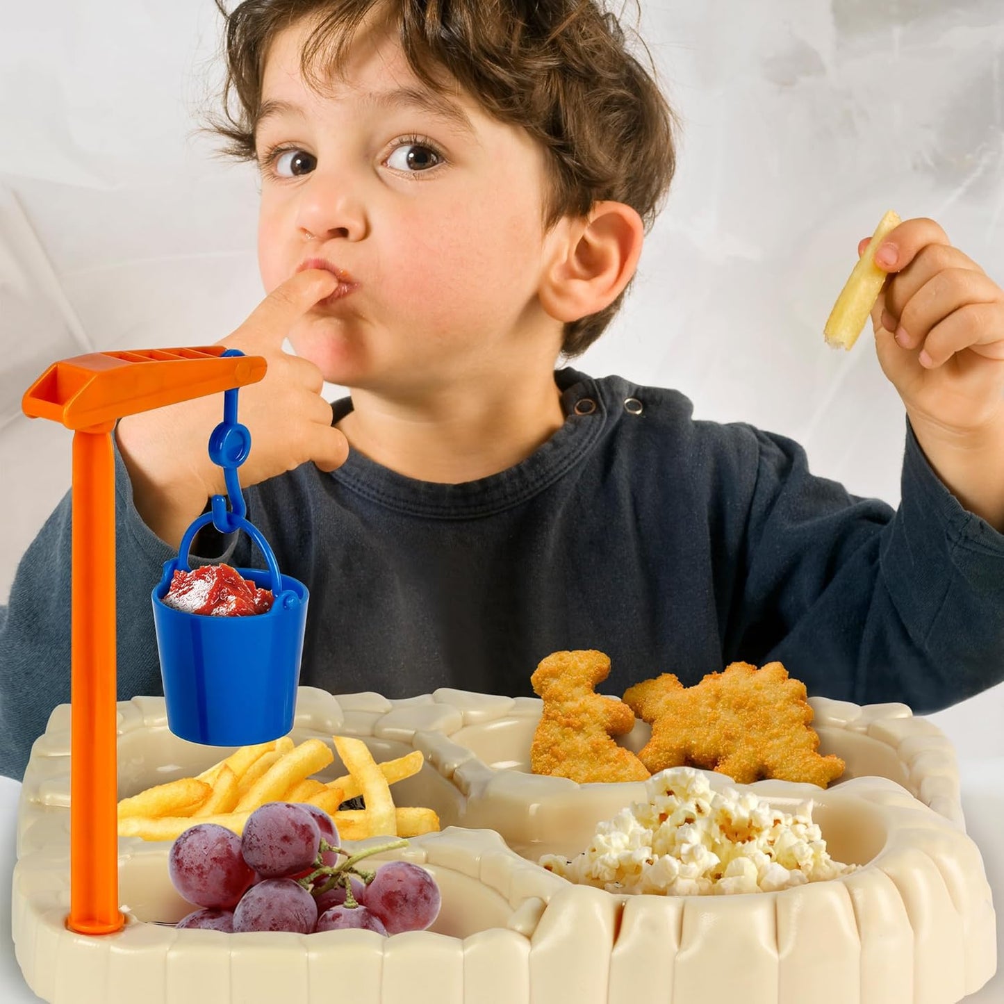 Jurassic World Engaging Kid's Dinnerware Set™️
