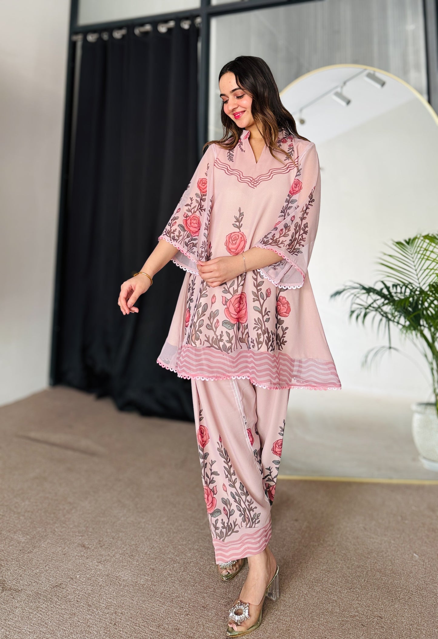 Noorpari – 2 Piece Kurti Set