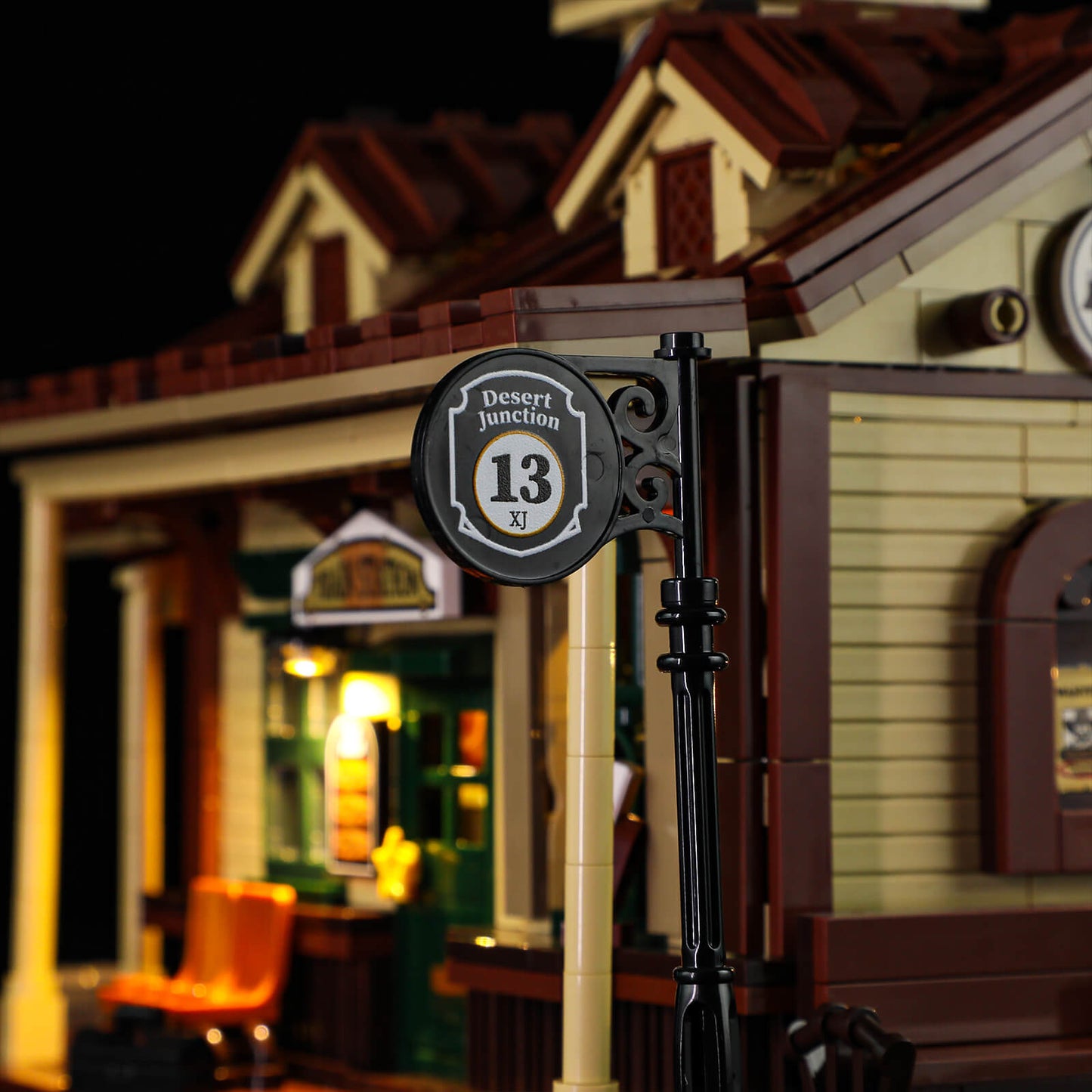 West Train Station Block Set™