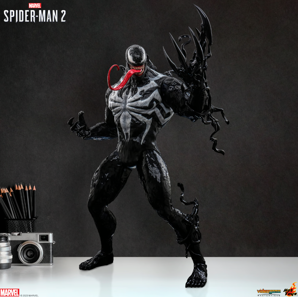 Venom Sixth Scale Figure