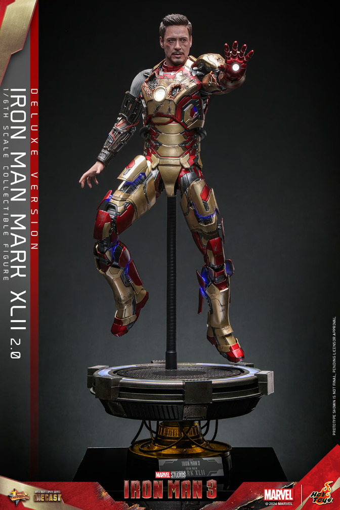 Iron Man Mark XLII (2.0) Deluxe Sixth Scale Figure