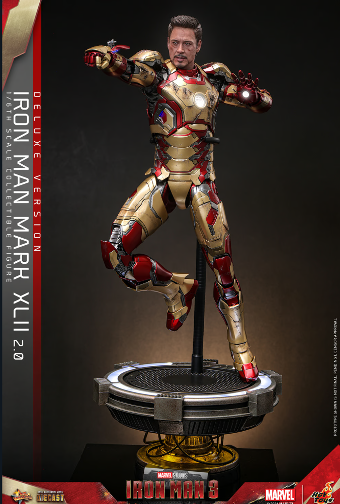 Iron Man Mark XLII (2.0) Deluxe Sixth Scale Figure