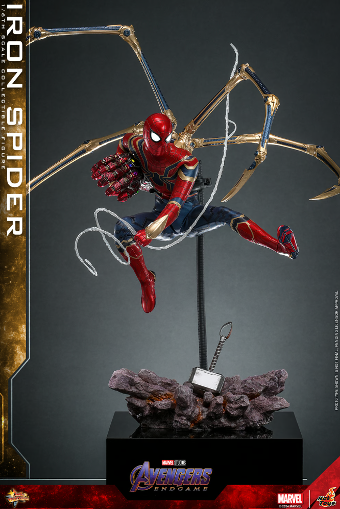 Iron Spider Sixth Scale Figure