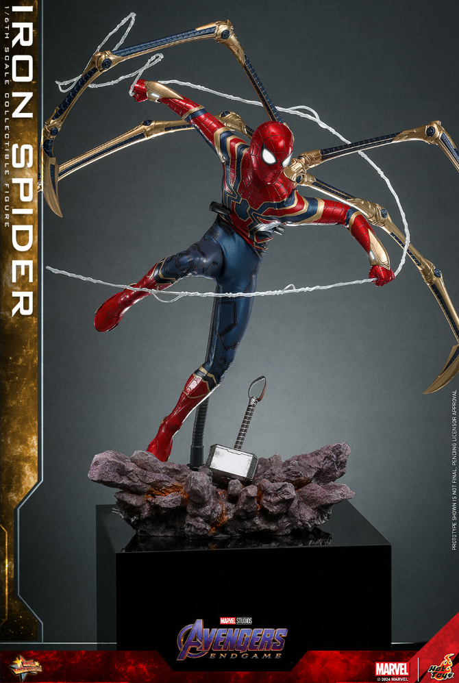 Iron Spider Sixth Scale Figure