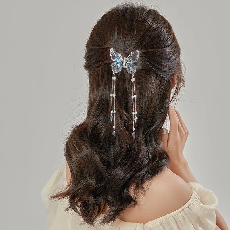 Dreamy Butterfly Hair Claw Clip (golden)