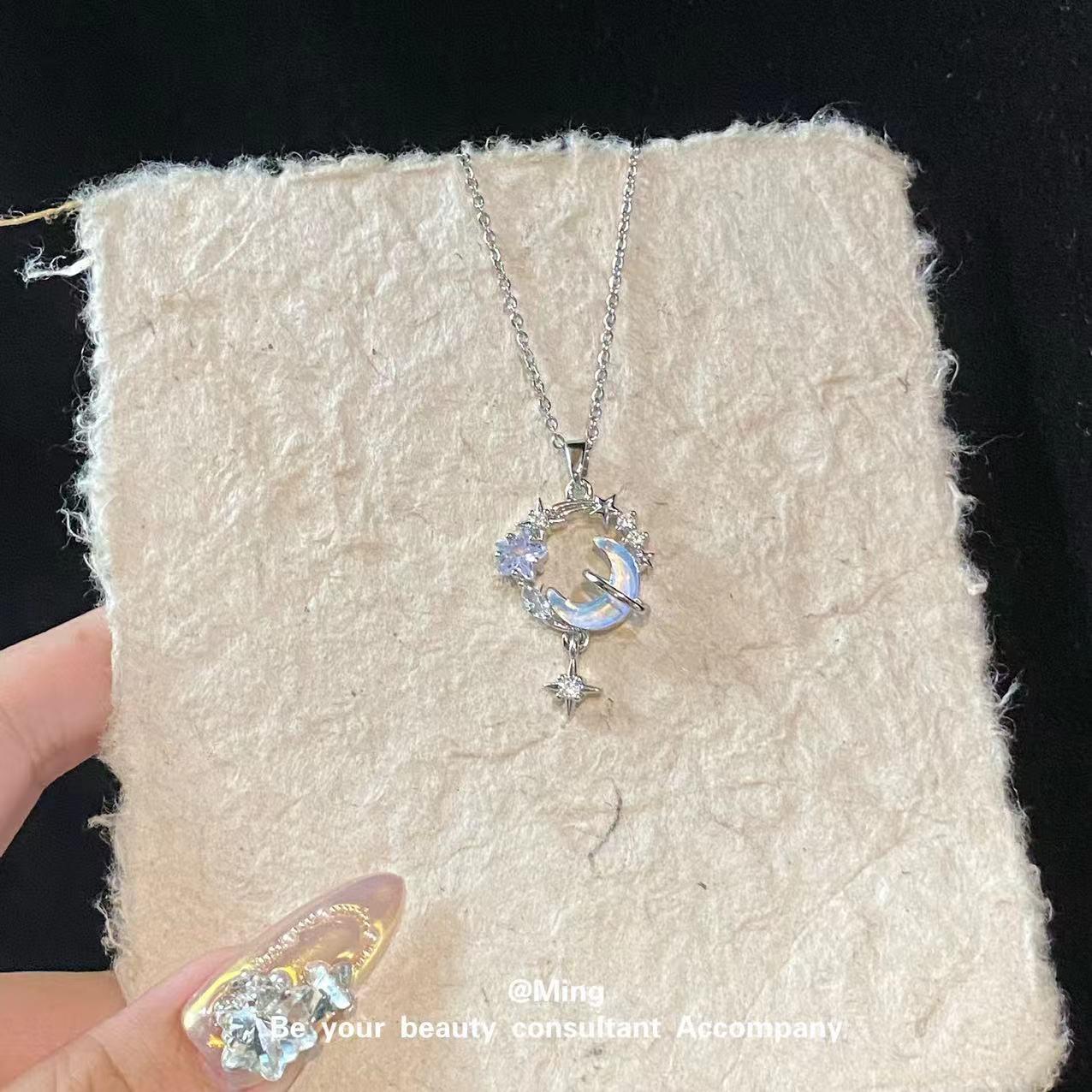 Dreamiest Moon Star Necklace - silver