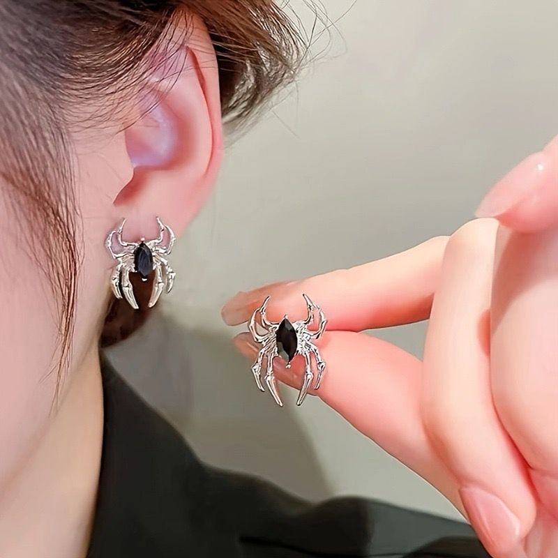 Edgy Grunge Spider earrings