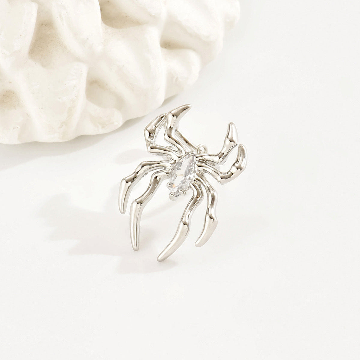 Spinderella Ear-cuff (single piece)