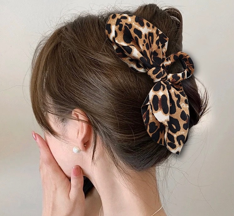 3 pc Roar Claw Clip