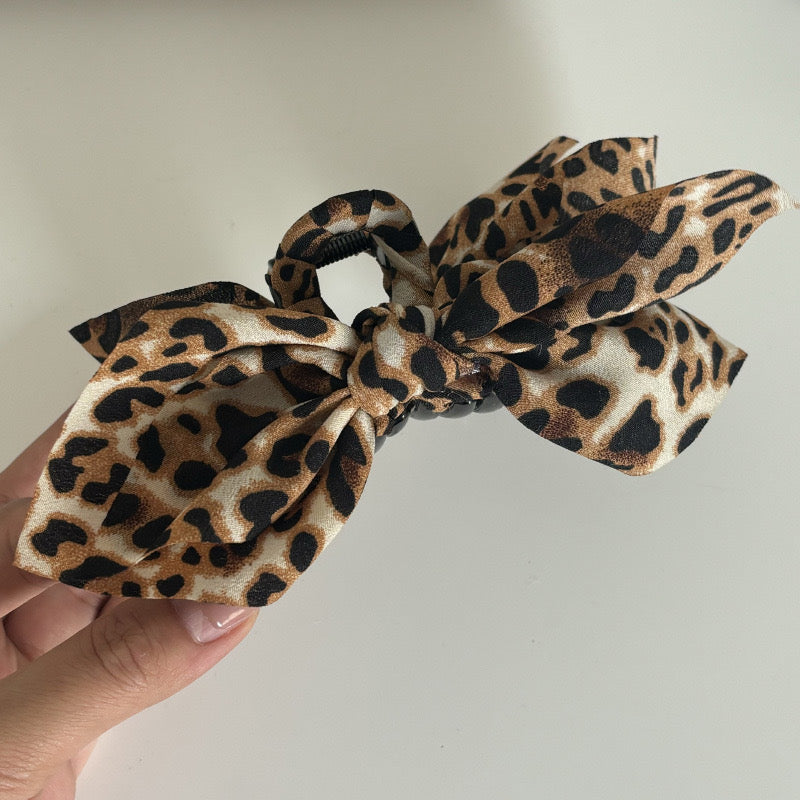 3 pc Roar Claw Clip