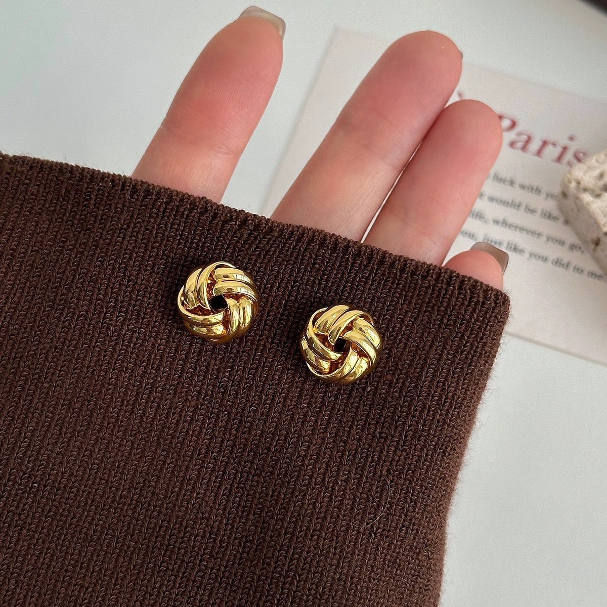 Effortless Era Stud Earrings