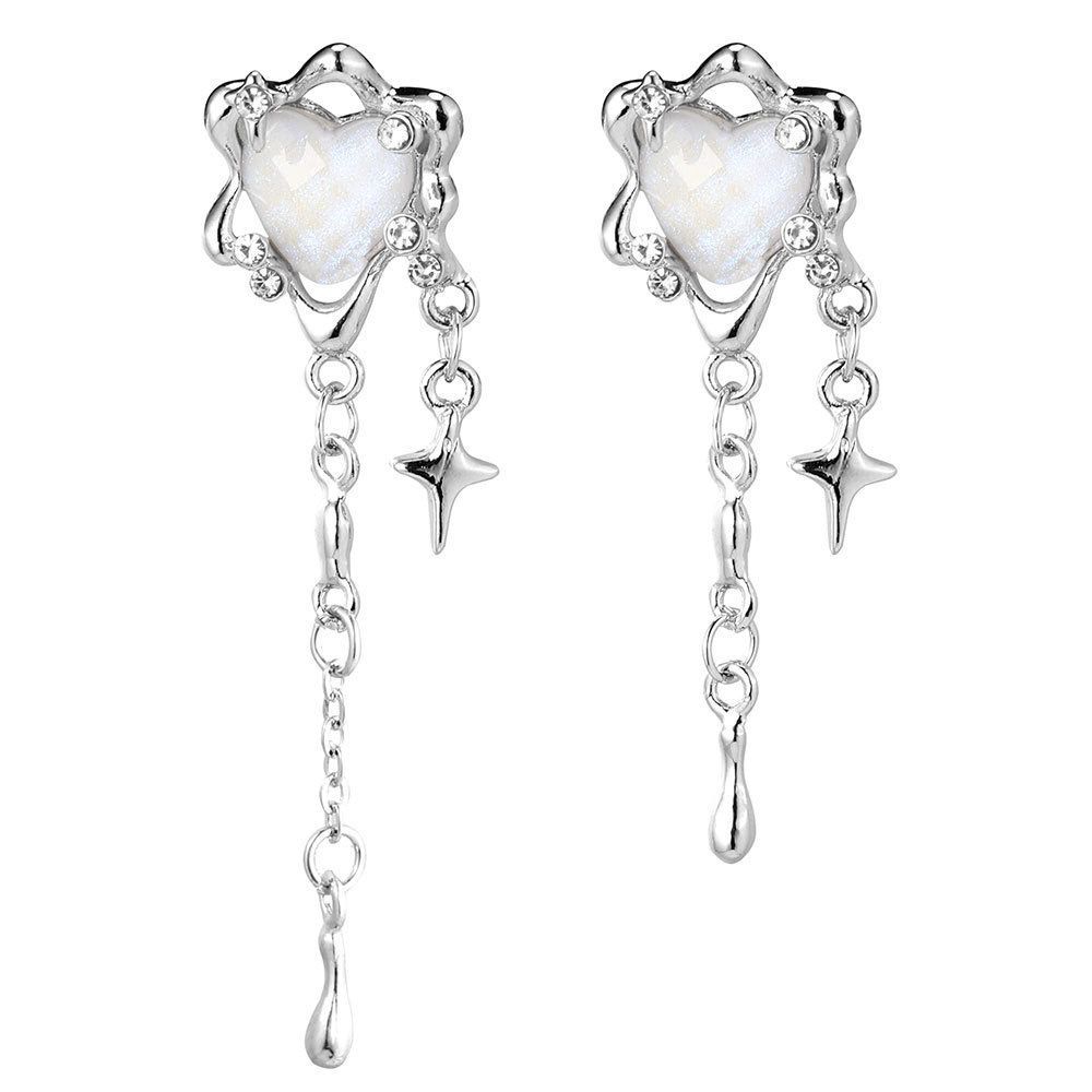Grudge Heart Earrings
