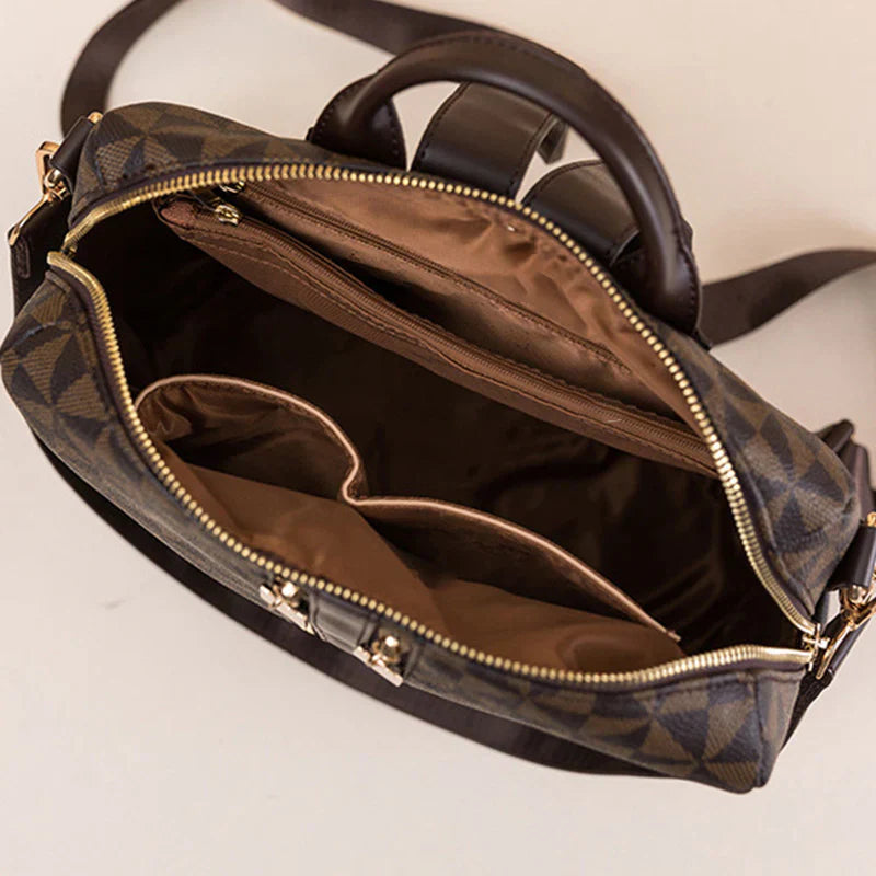 Fashionable Large-Capacity Shoulder Bag