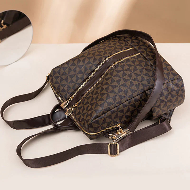 Fashionable Large-Capacity Shoulder Bag