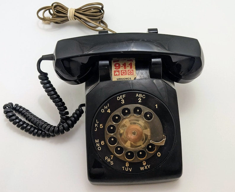 Vintage Northern Telecom Bell Canada Rotary Phone