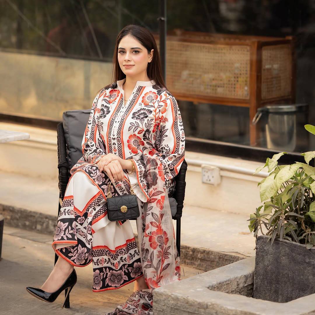 Elegant Printed Kurti Plazzo Dupatta Set