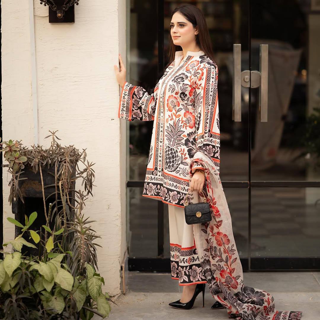 Elegant Printed Kurti Plazzo Dupatta Set