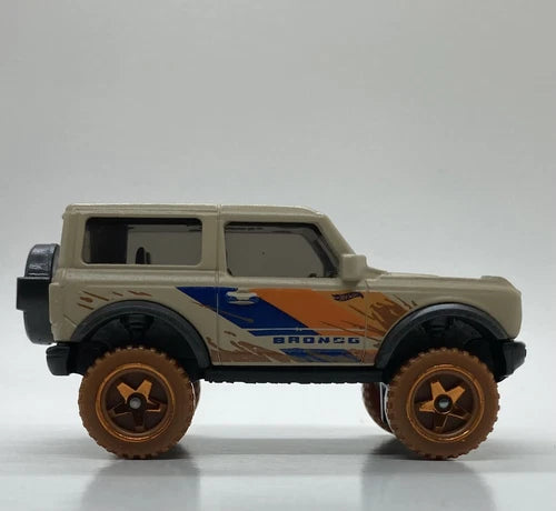 Hot Wheels 2021 Ford Bronco SUV (Uncarded)