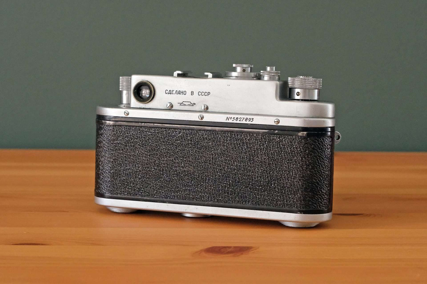 Zorki 4 Vintage Rangefinder Film Camera & Jupiter 8 Lens