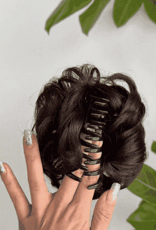 Curly hair ends