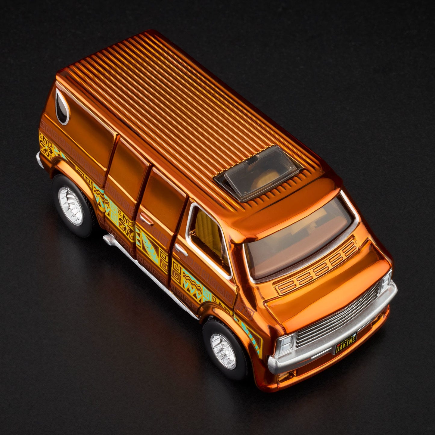’70s Dodge Tradesman Van (Red Line Club – 2025)