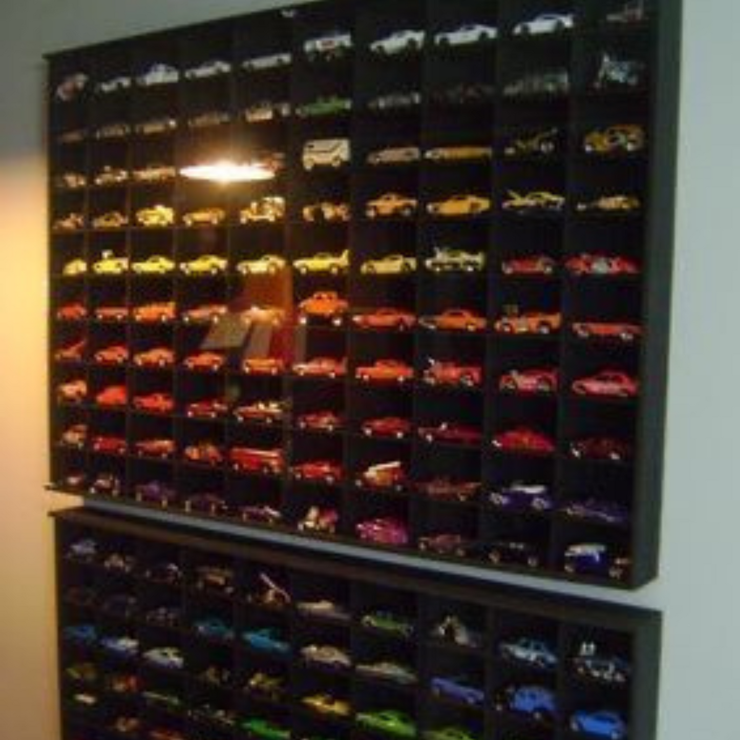 100-Car Hot Wheels Display Case