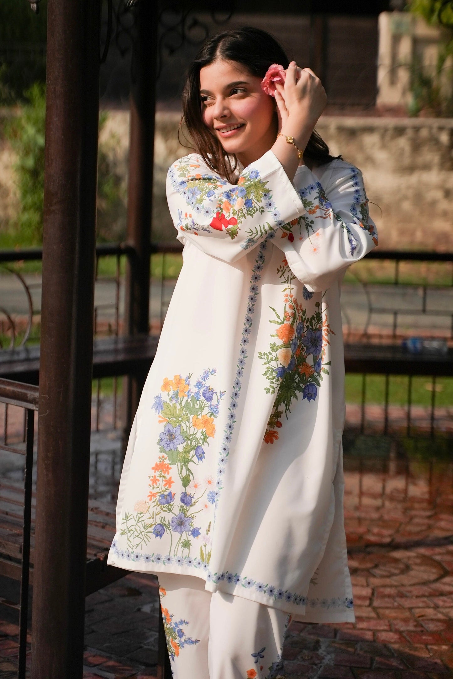 Sunset Bloom – Orange & Aqua Botanical 2-Piece Kurti Set