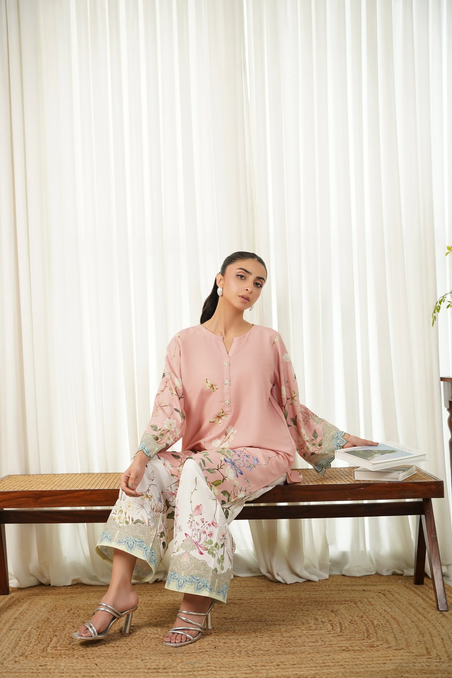 Amorette 2pc Suit