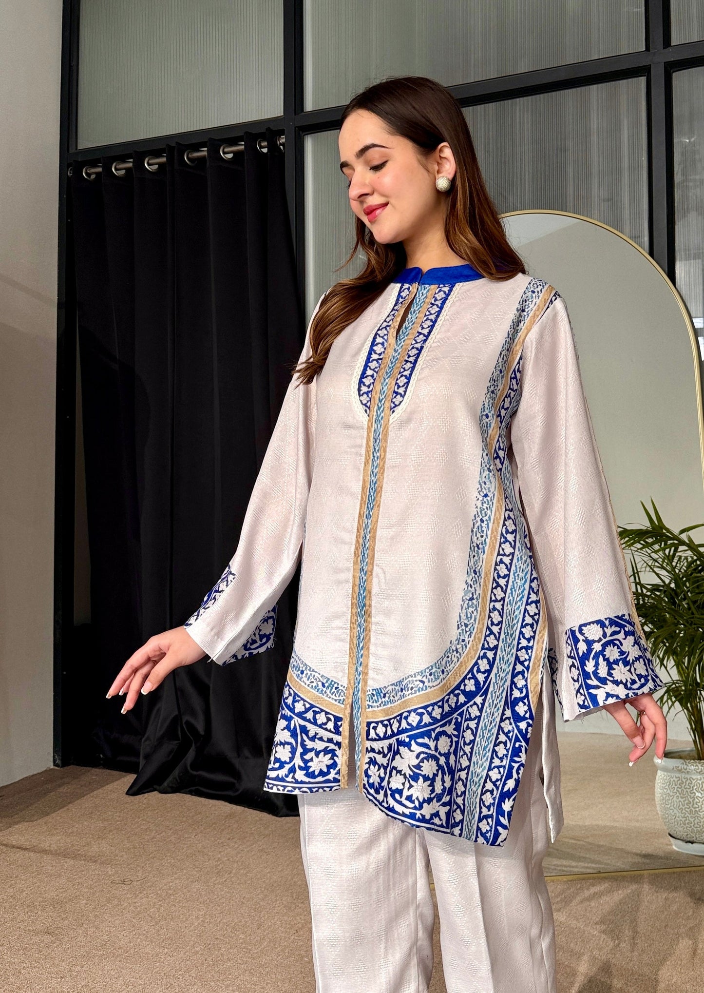 Mist And Sky Kurta Set