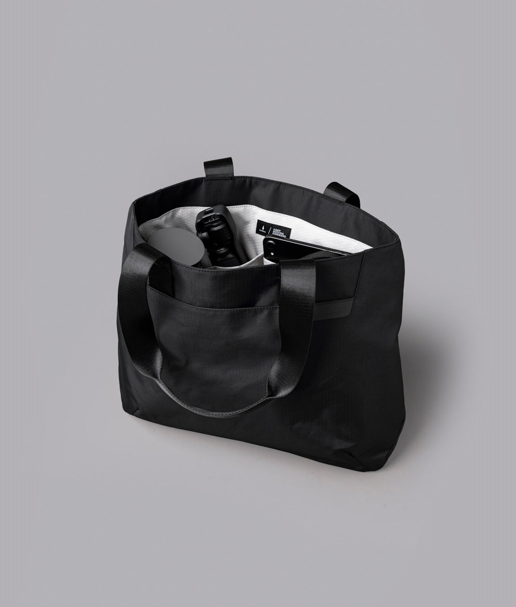 Elements Tote (M)