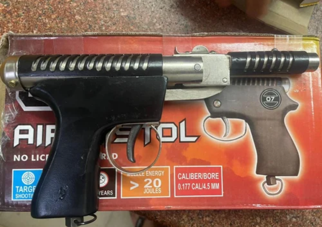𝗖𝗹𝗮𝘀𝘀𝗶𝗰 𝗕𝗹𝗮𝗰𝗸 𝗔𝗶𝗿 𝗣𝗶𝘀𝘁𝗼𝗹 - 𝗙𝘂𝗹𝗹 𝗠𝗲𝘁𝗮𝗹 𝗕𝗼𝗱𝘆 - (.𝟭𝟳𝟳 𝗖𝗮𝗹𝗶𝗯𝗲𝗿, 𝗡𝗼 𝗟𝗶𝗰𝗲𝗻𝘀𝗲 𝗥𝗲𝗾𝘂𝗶𝗿𝗲𝗱)