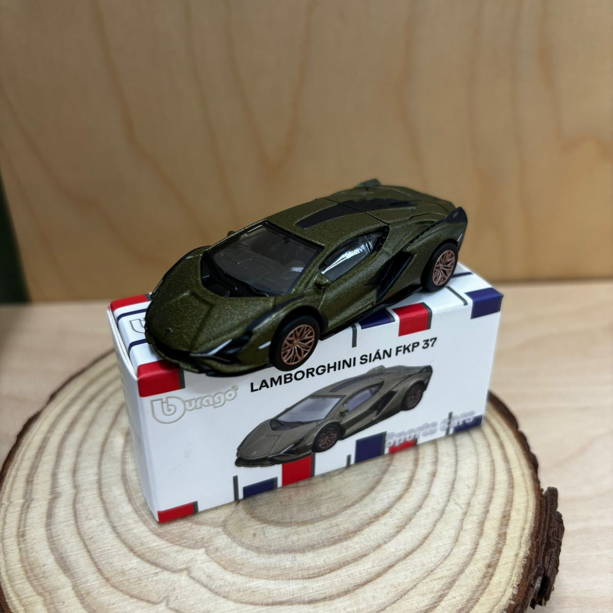 Official Bburago Lamborghini Sian FKP 37 - 1 : 64 Diecast Scale Model