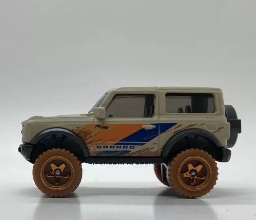 Hot Wheels 2021 Ford Bronco SUV (Uncarded)